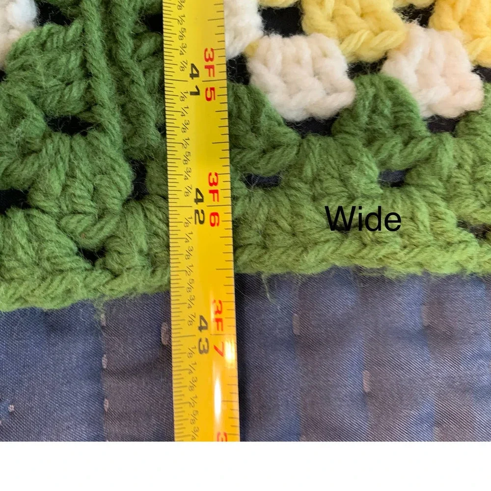 Vintage Granny Square Crochet Throw 43